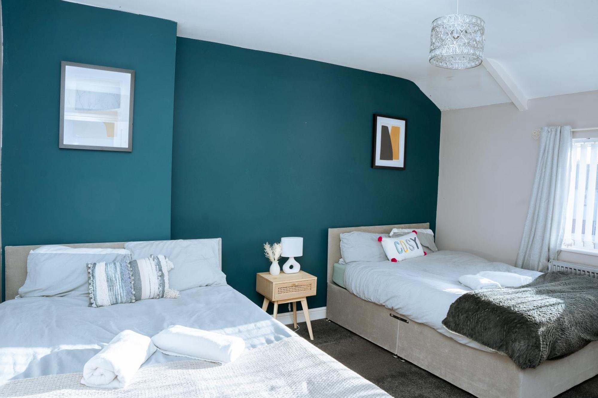 Modern 3Bed Home With Hot Tub Leeds  Eksteriør bilde